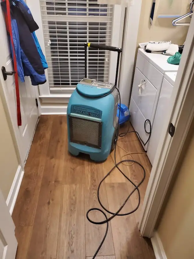 Commercial dehumidifier deployed for Crawl Space Restoration in Coral Springs